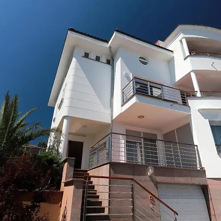 Sea View Apartment In Icici Exterior photo