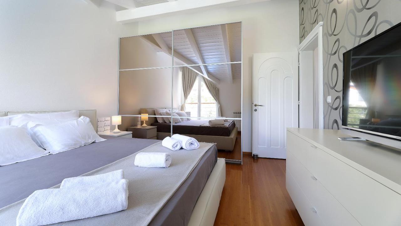 Apartment Sea View In
