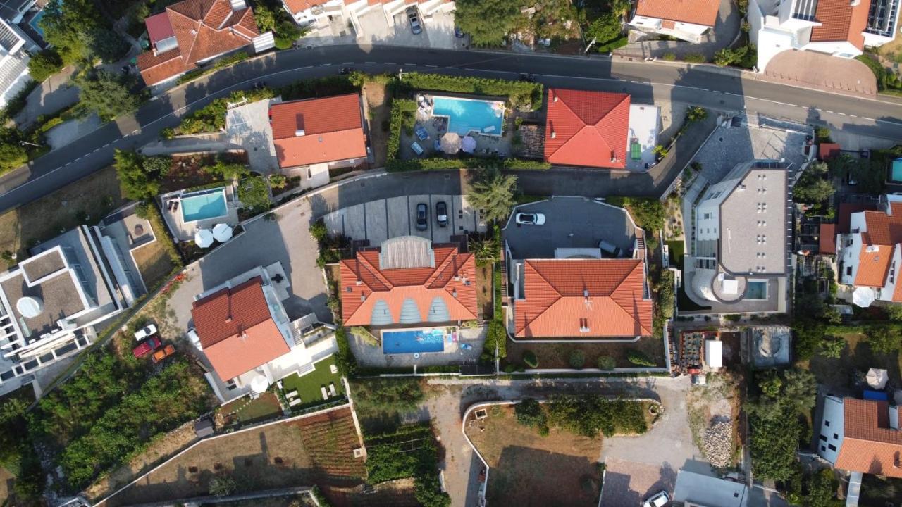 Apartment Sea View In